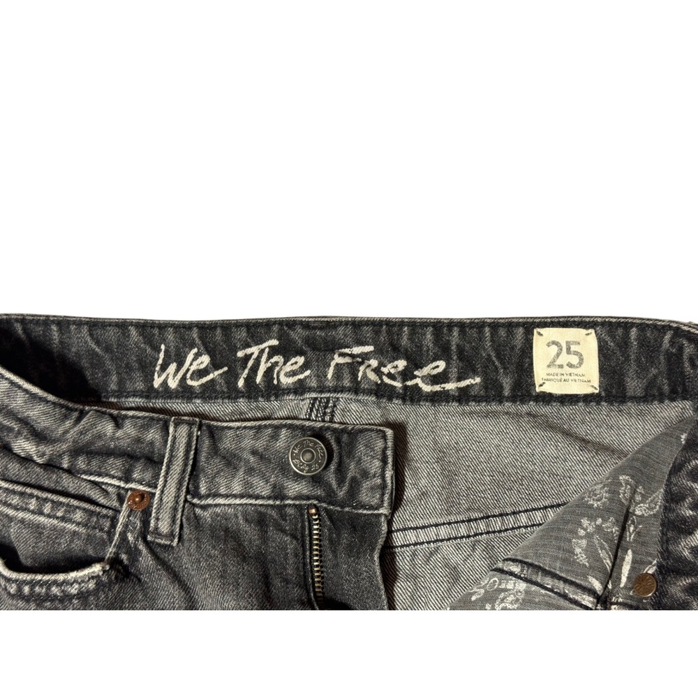 NWOT We The Free Black Denim Mini Skirt Raw Fringe Hem Distressed Size 25 - Picture 4 of 8